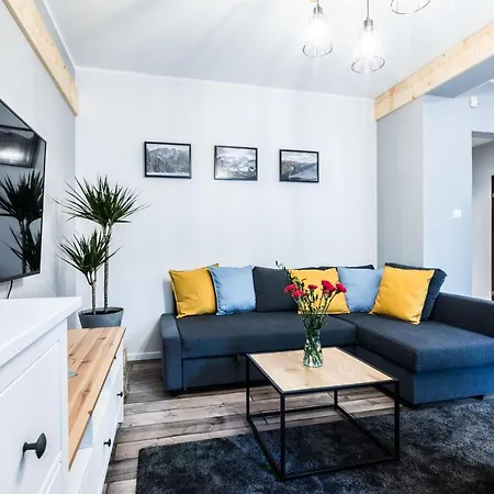 Nosal Hill Apartments&spa * 자코파네